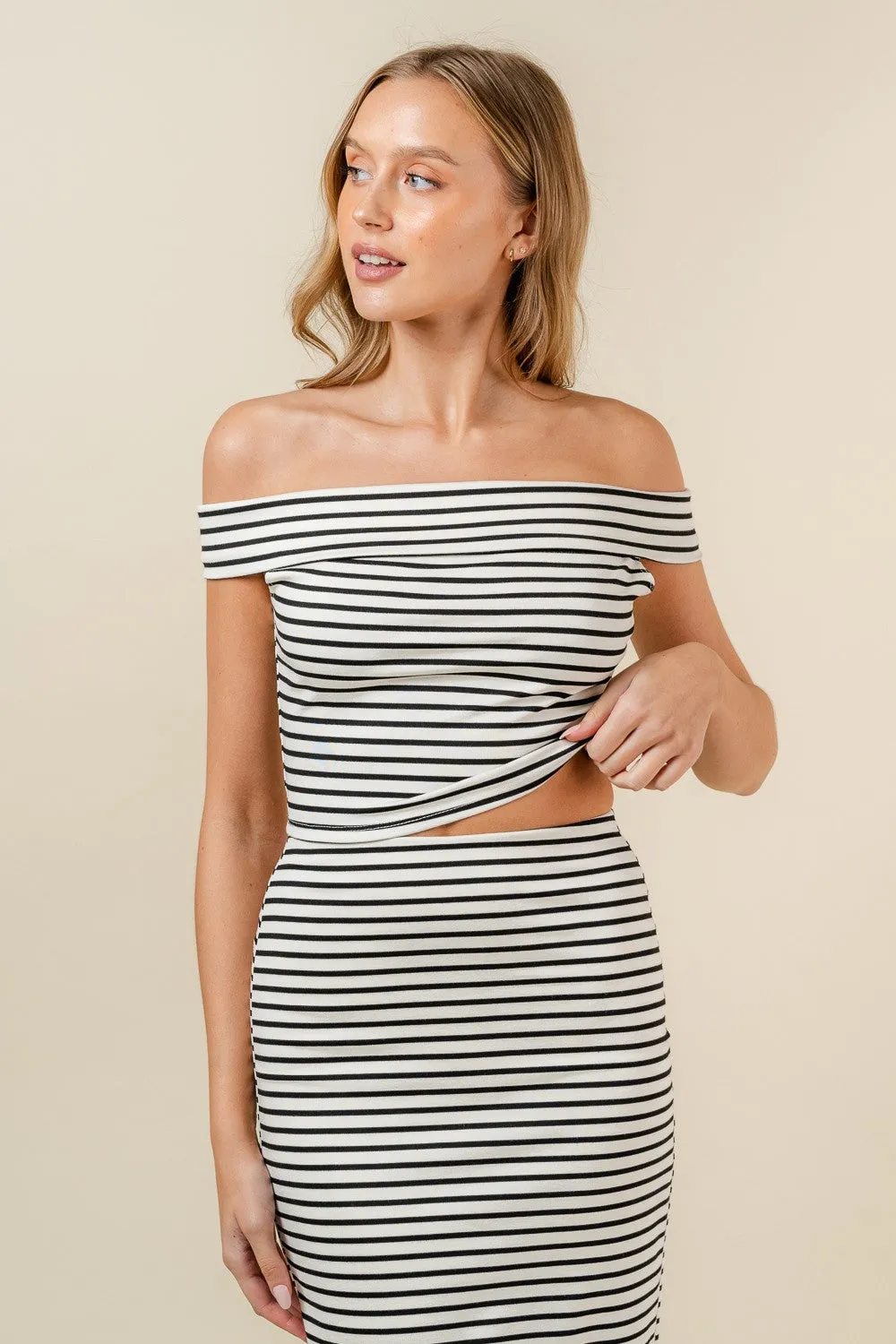 2pc set- stripe off the shoulder crop top & side slit maxi skirt
