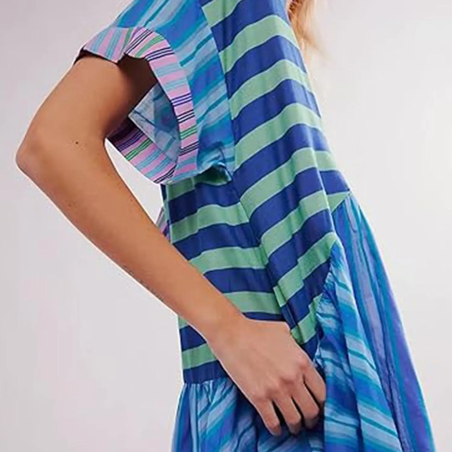 Boho Dresses for Women Summer Y2K Babydoll Flowy Dress Ruffle Mini Dress Deep V-Neck Casual Floral Sundress 2025