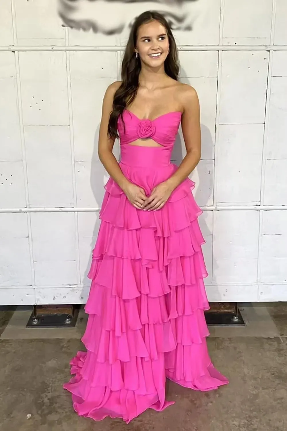 Long Strapless Prom Dresses for Women A Line Tiered Ruffles Chiffon Formal Evening Party Gowns with Slit