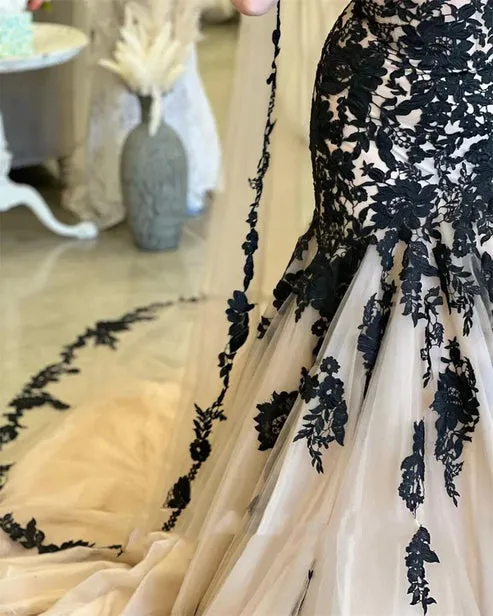 Luolandi Mermaid Black Champagne Wedding Dresses Lace Strapless Sweep Train Off Shoulder