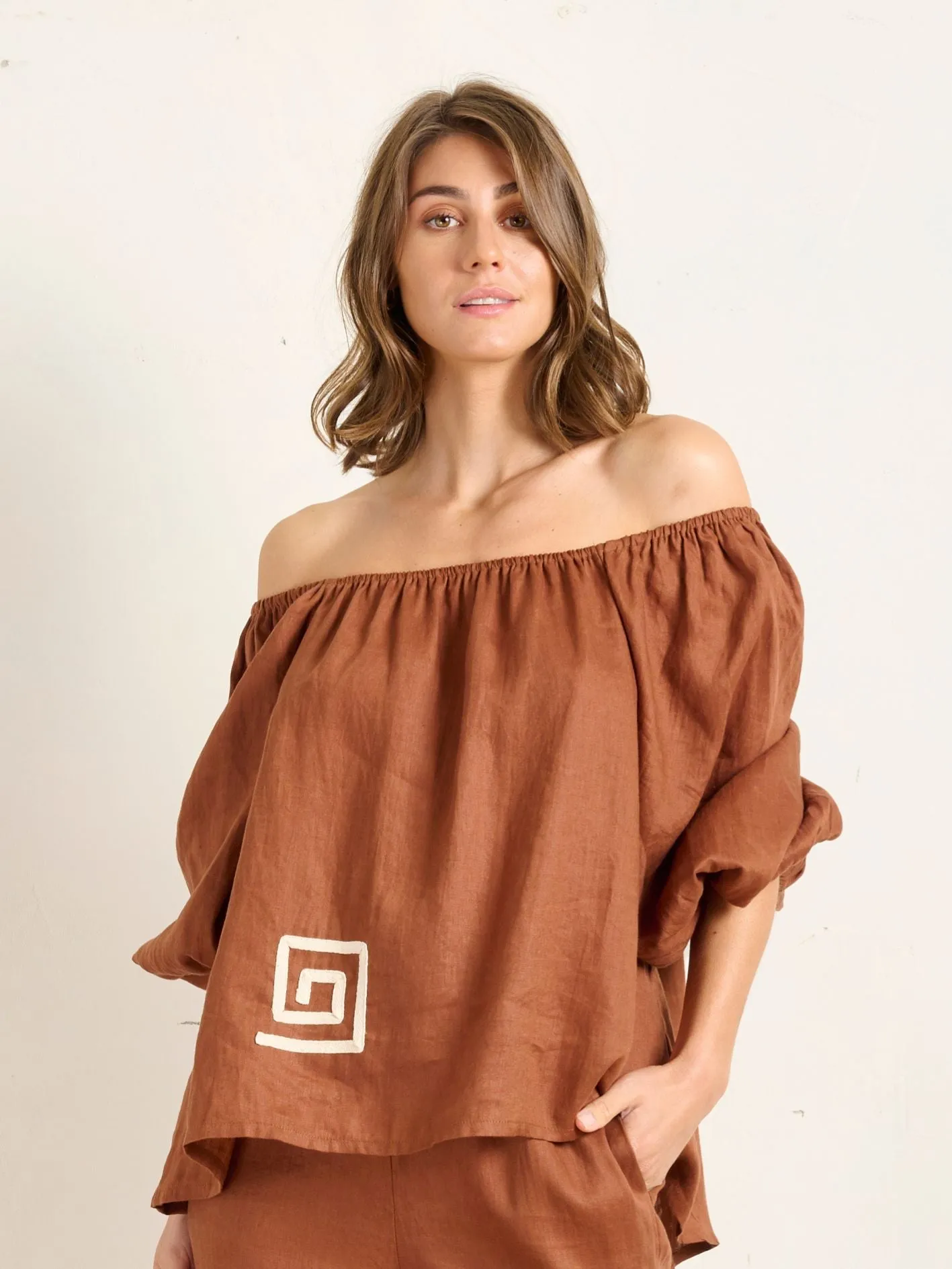 MOTIF TOP TORTOISE