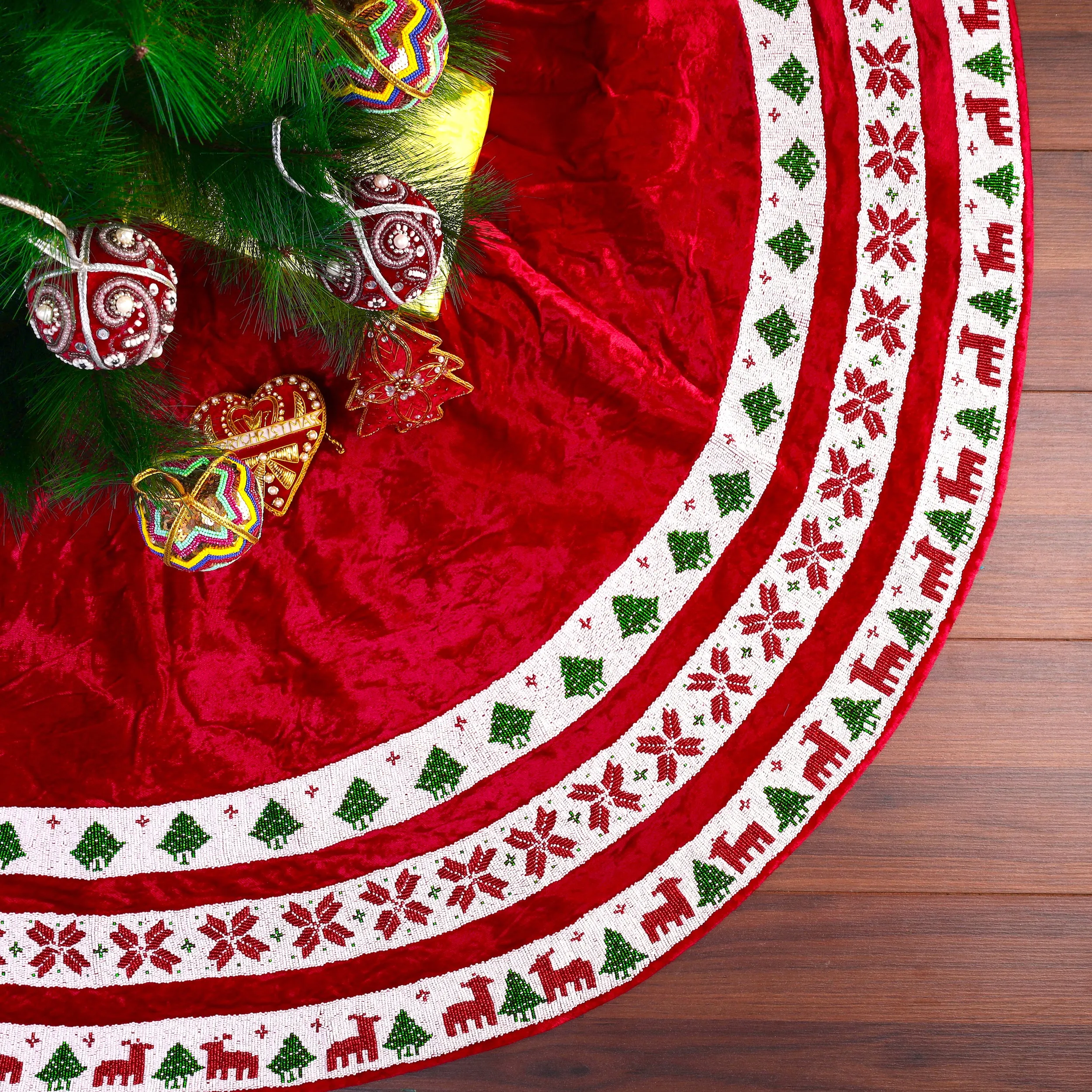 Nordic Christmas Tapestry Red Velvet Christmas Tree Skirt