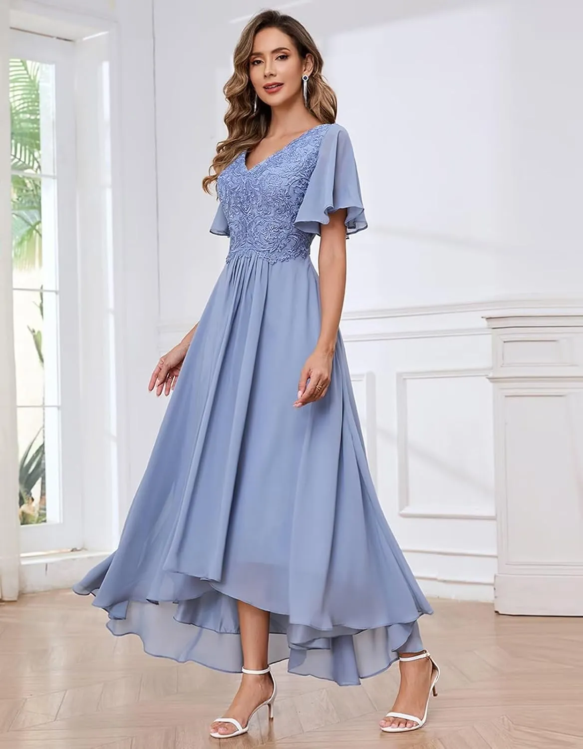 Tea Length Mother of The Bride Dresses Chiffon Lace Appliques V Neck Formal Dresses with Sleeves