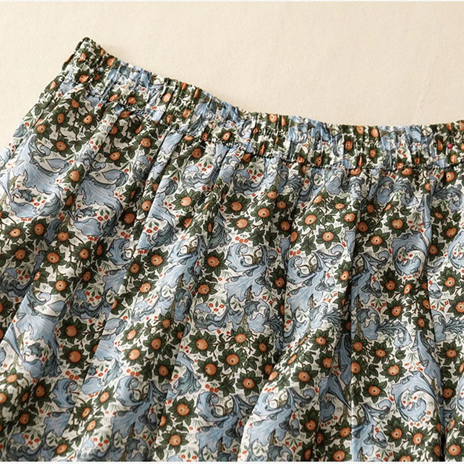 Women Boho Floral A-Line Skirt Summer Flowy Pleated Midi Skirts Elastic High Waisted Casual Vacation Beach Skirt